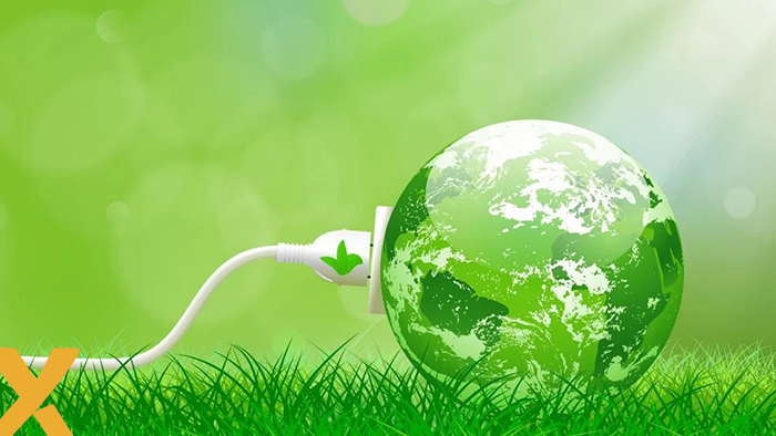 Groene aardbol aangesloten op een stekker, als symbool voor duurzame energie en het verkleinen van de ecologische voetafdruk.