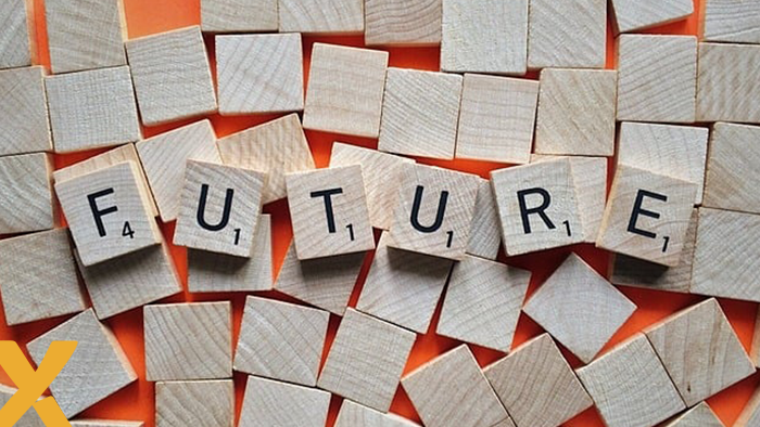 Houten blokjes met het woord 'FUTURE' gespeld, als symbool voor toekomstgericht ondernemen.
